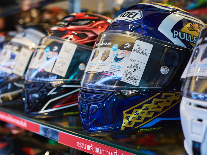 YOUR HELMETS SHOP